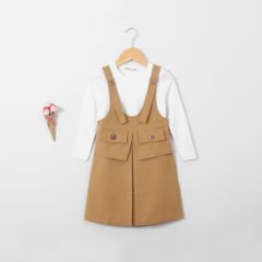 Set Yếm Váy KaKi 2 Túi Giả Kèm Áo Thun Trắng Dài Tay Bé Gái