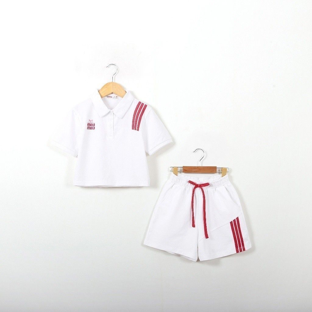 Set Quần Đùi Kèm Áo Thun Miu Miu Bé Gái Form Rộng