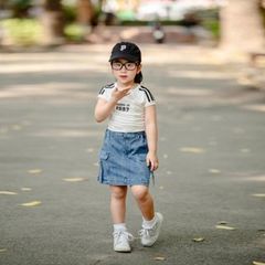 Chân Váy Jean Chữ A Dây Túi Hộp