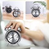  Đồng Hồ Để Bàn Báo Thức Inox Kim Trôi Tiện Lợi, Tiết Kiệm Năng Lượng Và Tinh Tế Cho Việc Hẹn Giờ, Đi Làm Và Trang Trí Nội Thất 