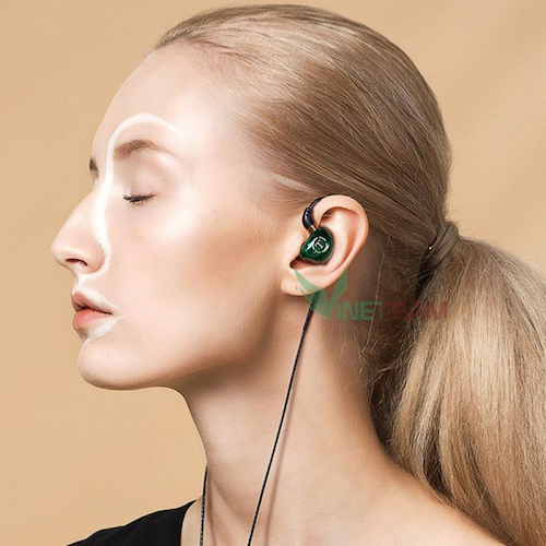 BỎ TÚI 3 CÁCH KHÔNG BỊ ĐAU TAI KHI ĐEO TAI NGHE 10 đau tai khi đeo tai nghe
