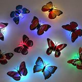  ĐÈN LED DÁN TƯỜNG HÌNH CON BƯỚM CỰC XINH (MÀU NGẪU NHIÊN) 