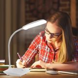  GIÁ RẺ Đèn Học Để Bàn Cho Bé ,Chống Cận Nhỏ Gọn Đèn Led Mini Đọc Sách✔ đèn tích điện siêu tiết kiệm Hình ốc sên-dc4418 