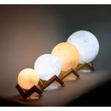  Đèn Ngủ Mặt Trăng 3D size 15CM(cảm biến) nhiều màu đèn, tặng kèm đế gỗ,điều khiển -DC3295 
