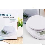  Cân thực phẩm -cân điện tử 5kg Wh05 (DC1037) 