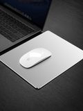  Miếng lót chuột chơi game chống trơn trượt chất liệu hợp kim nhôm ( Mouse pad ) 
