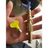  Đầu vòi xịt mini tăng áp lực nước đa năng bằng đồng tưới cây rửa xe kèm đai xiết 
