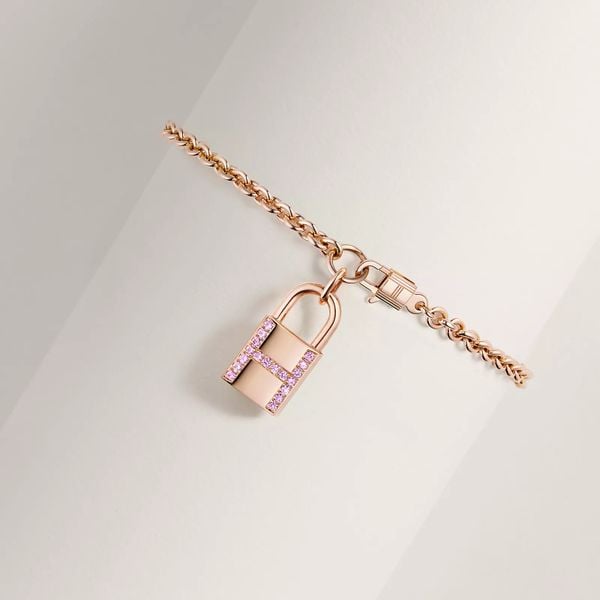  Kelly Cadenas bracelet 