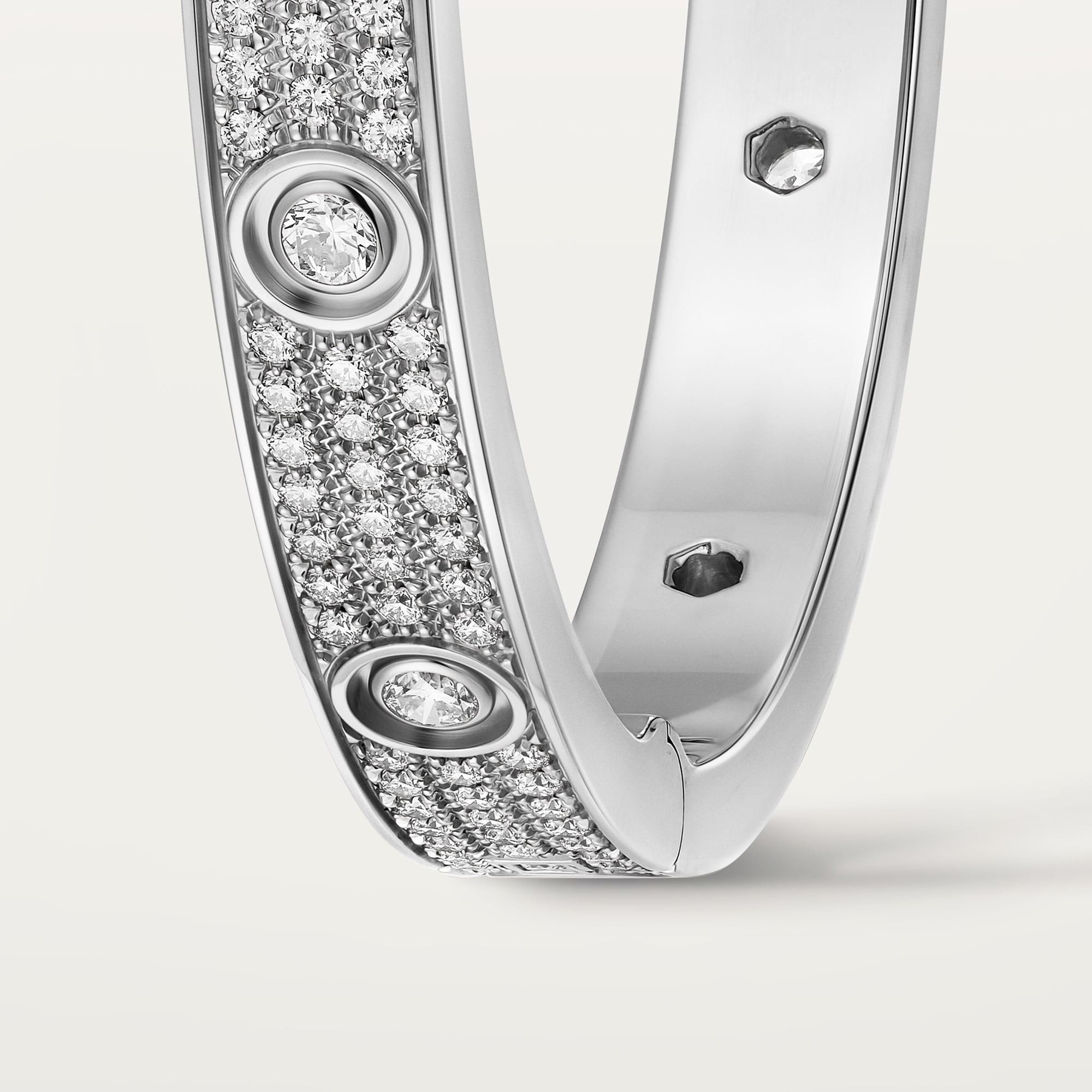  LOVE BRACELET, 216 DIAMONDS 