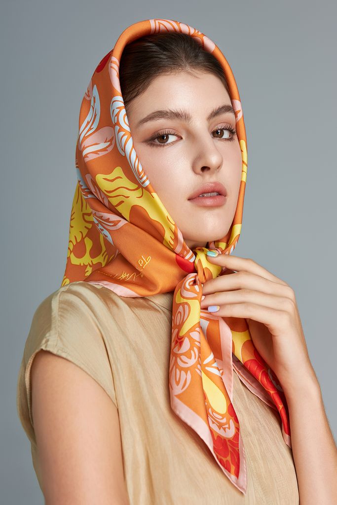 Khăn Vườn thanh xuân cam vàng size 90x90