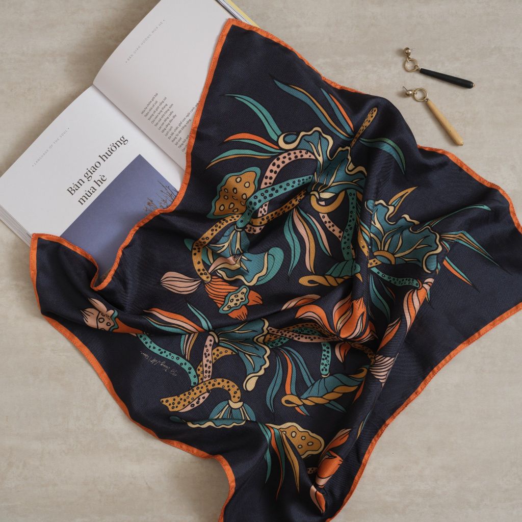 The Lotus Dance Silk Scarf /Navy Size 55x55