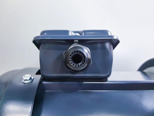 MOTOR GIẢM TỐC CHÂN ĐẾ TÂN THÀNH TÀI - 0.75KW - 1HP