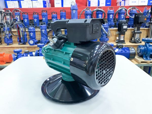 MOTOR ĐẦM DÙI BÊ TÔNG