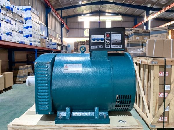 ĐẦU PHÁT ĐIỆN CÓ CHỔI THAN