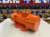 MOTOR ĐẦM RUNG