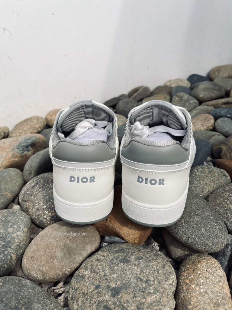 (SALE) DlOR B27 White Grey Good Quality