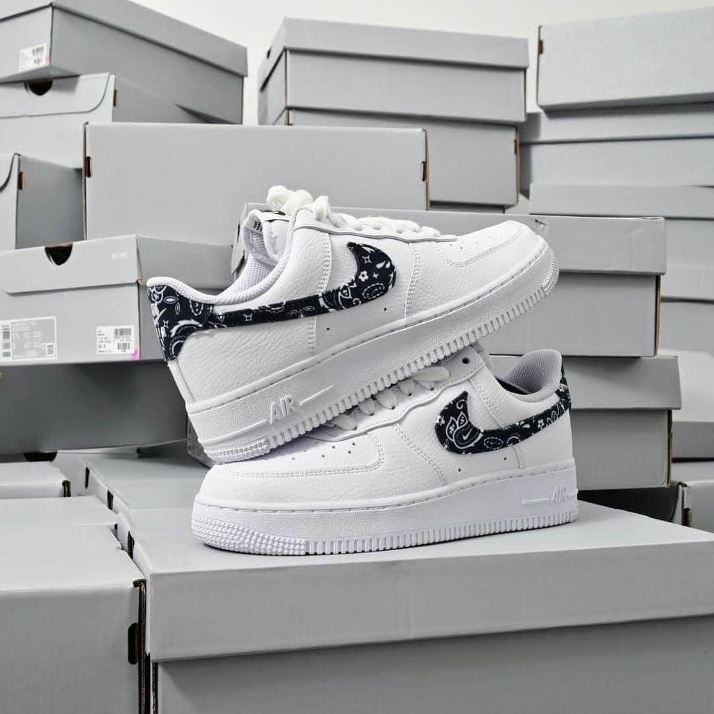 (SALE) Air Force 1 Paisley Black DH4406 101