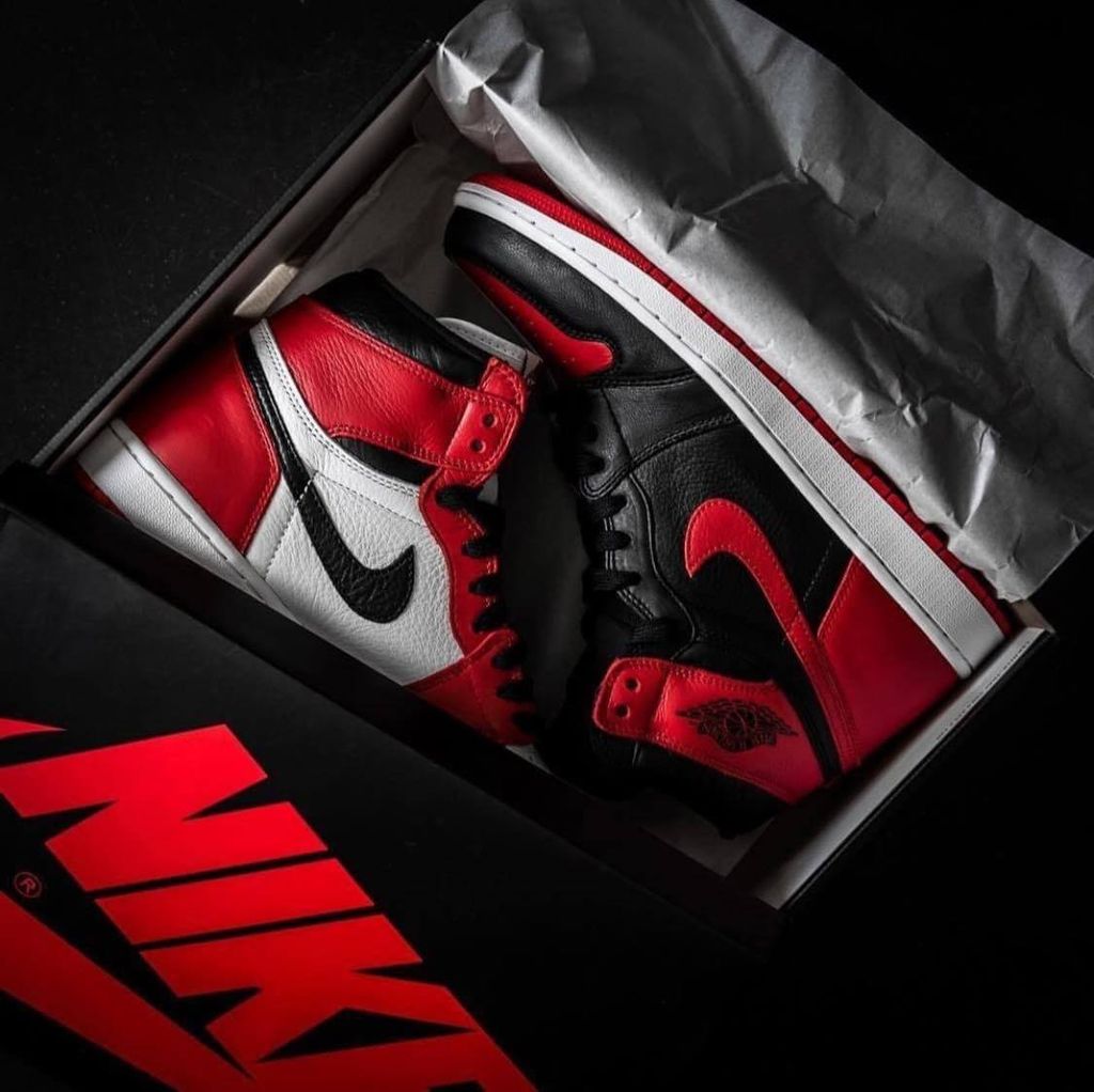 Air Jordan 1 High Homage To Home 861428 061