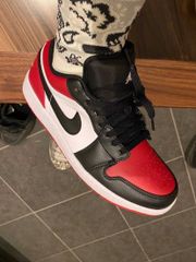 Nike Air Jordan 1 Low Bred Toe 2021 553558 612