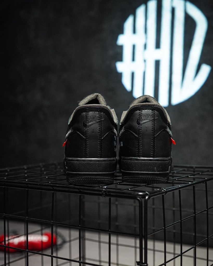 (ORDER) Air Force 1 Off White MoMA AV5210 001