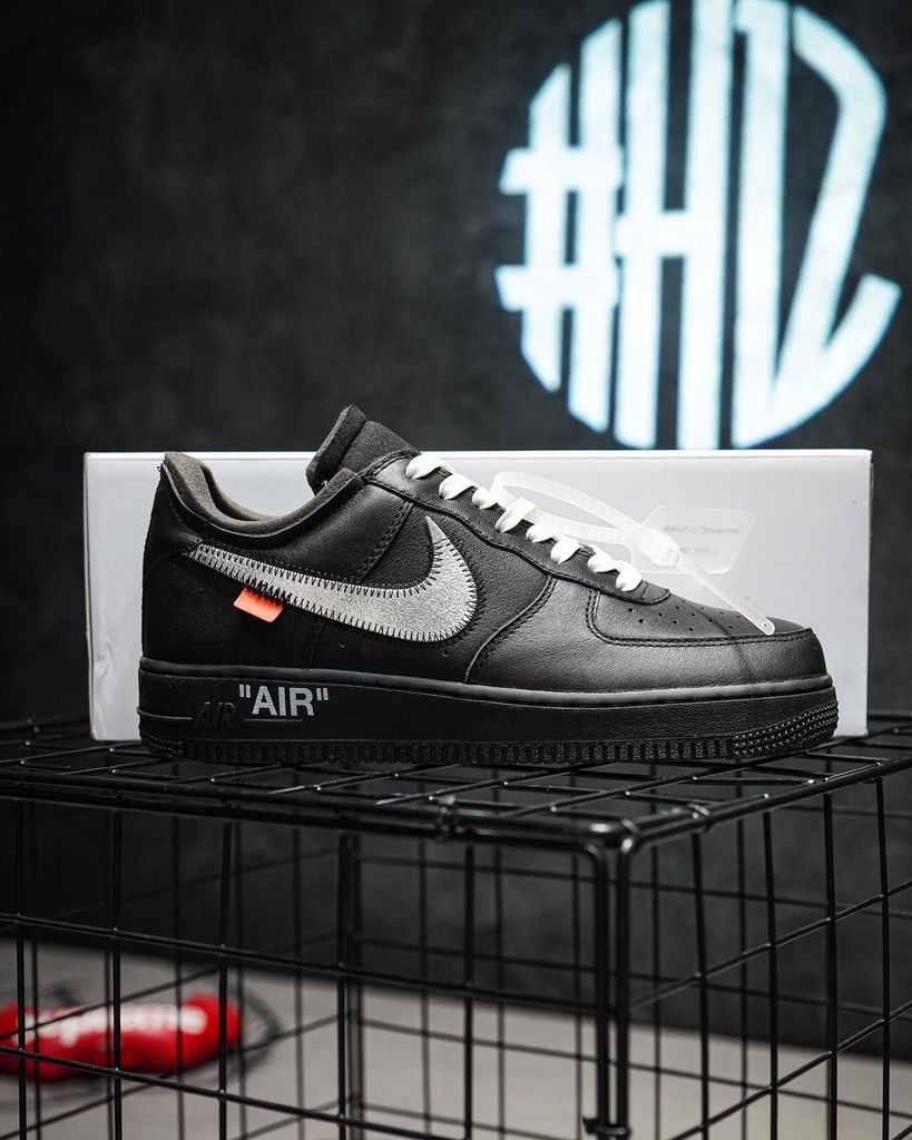 (ORDER) Air Force 1 Off White MoMA AV5210 001