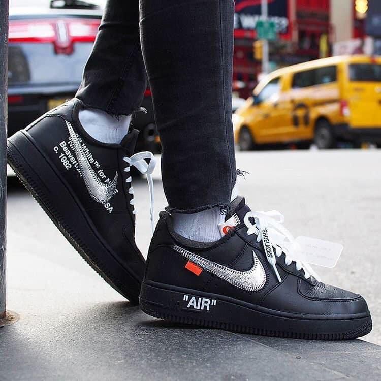 Air Force 1 Off White MoMA AV5210 001