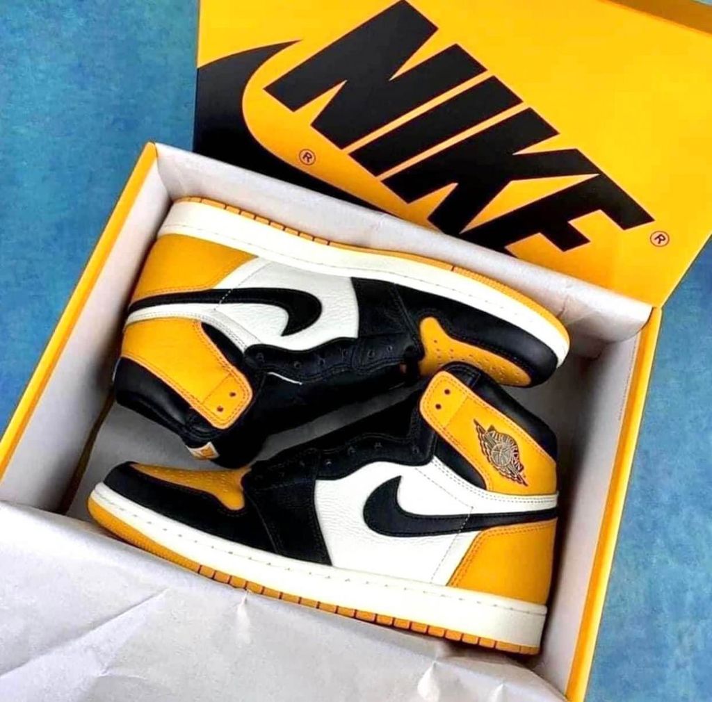 Nike Air Jordan 1 High OG Taxi 555088 771