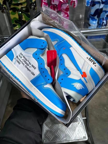 NIKE AIR JORDAN 1 Off-White UNC オフホワイト28 Off-White × Nike Air Jordan 1 High UNC 