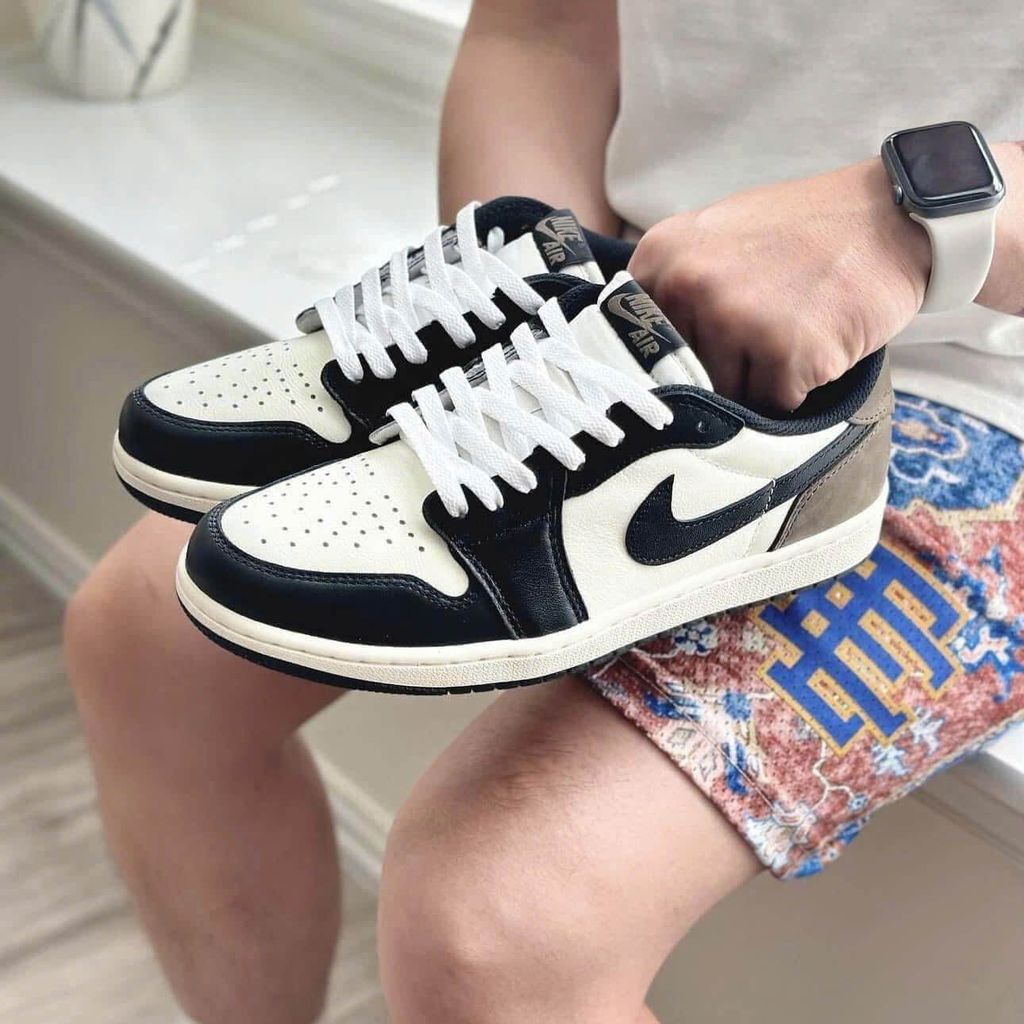 (ORDER) Nike Air Jordan 1 Low OG Mocha 2024 CZ0790 102 Chính Hãng