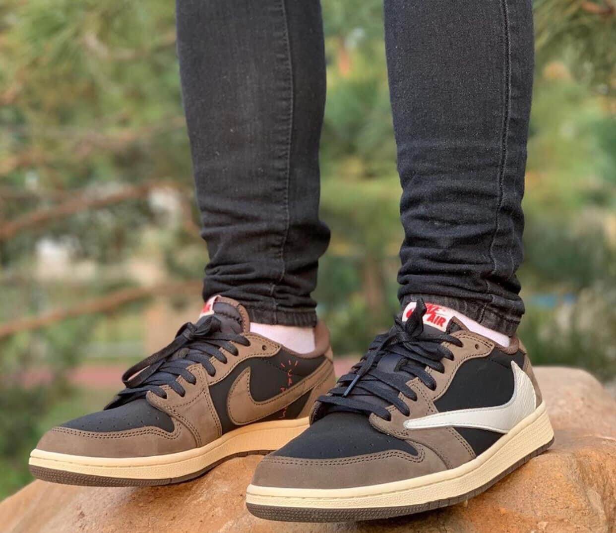 Giày Nike Air Jordan 1 Low OG Travis Scott CQ4277 001 Best Quality