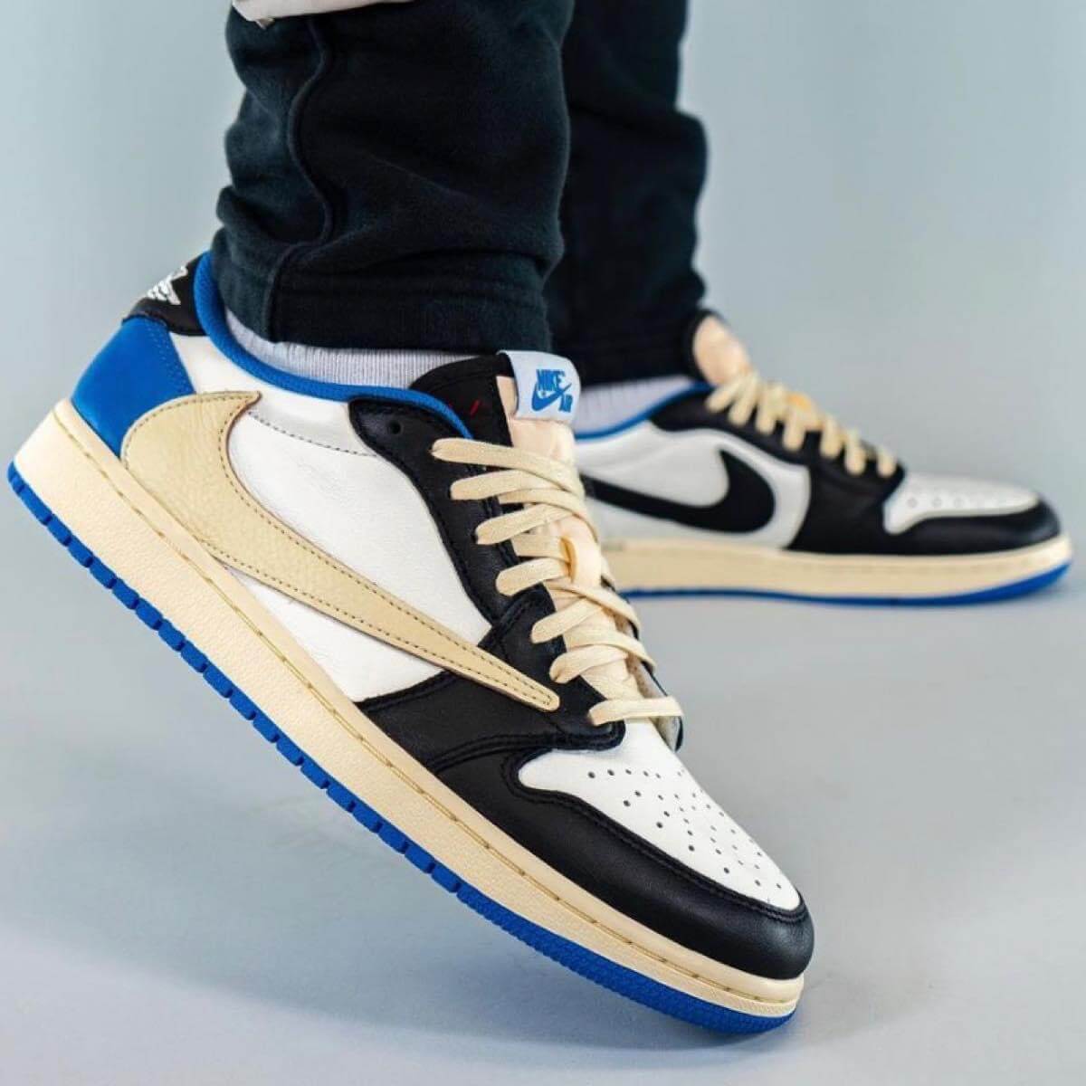 Giày Nike Air Jordan 1 Low Travis Scott Fragment DM7866 140 Best