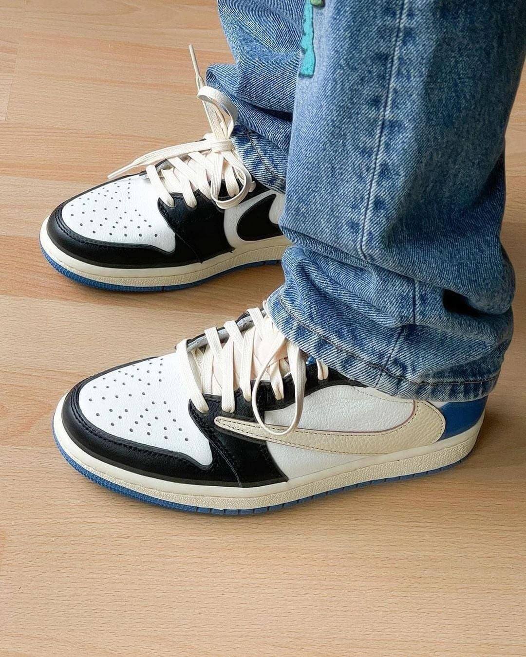 travis scott air jordan 1 low fragment