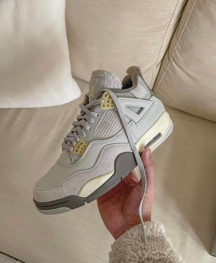 (ORDER) Air Jordan 4 Craft Photon Dust DV3742 021