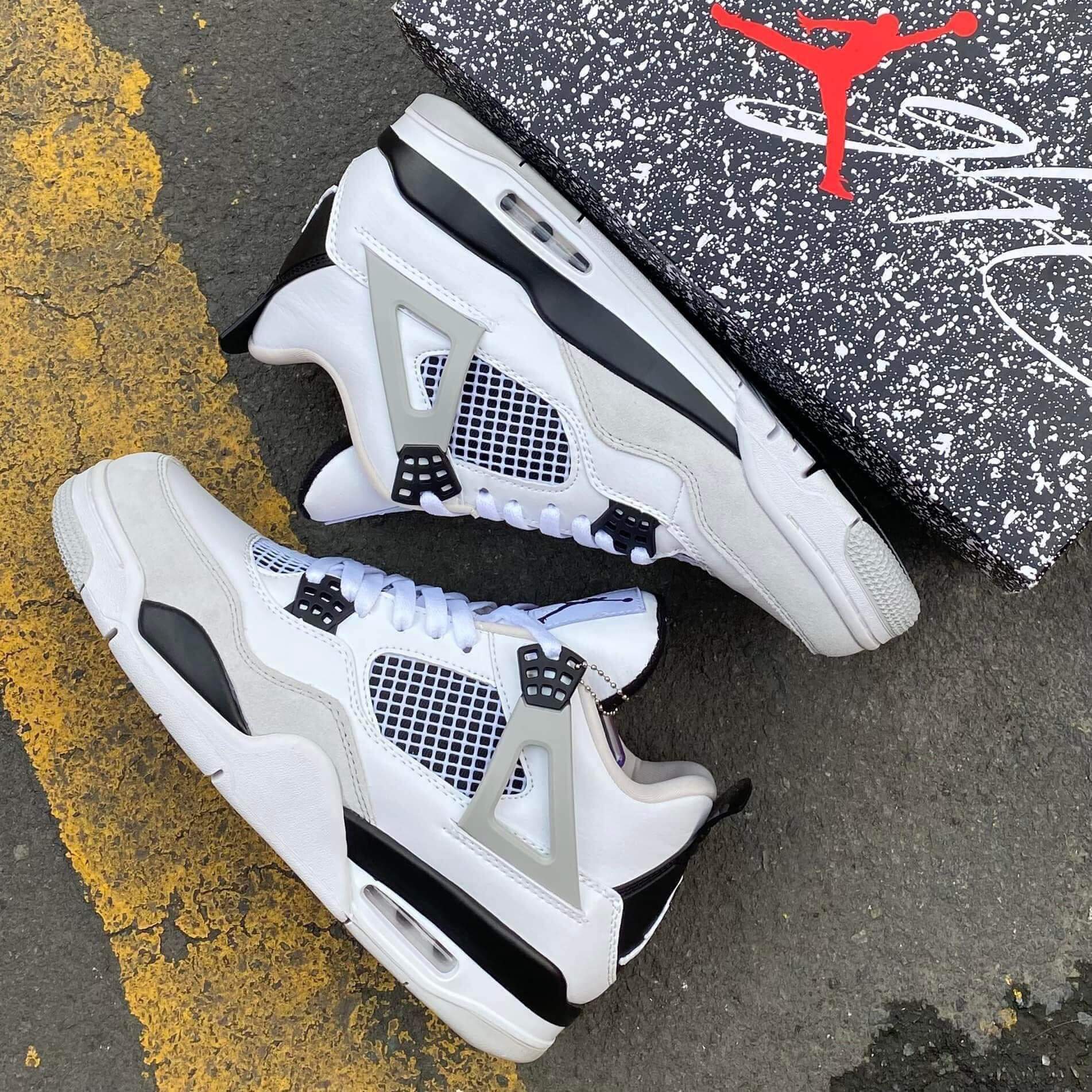 invictus jordan 4