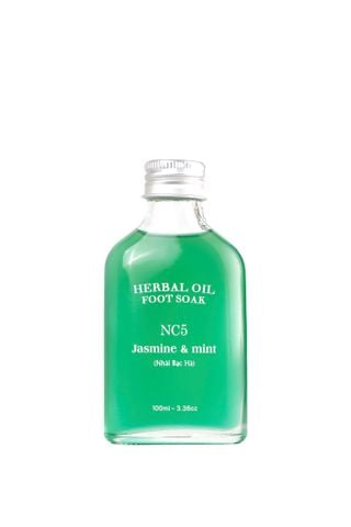  Cao Ngâm Chân Nhài Bạc Hà #NC5 - Herbal Oil Foot Soak Jasmine & Mint #NC5 