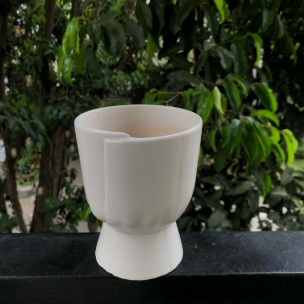  Chậu cây BT D12  men trắng 