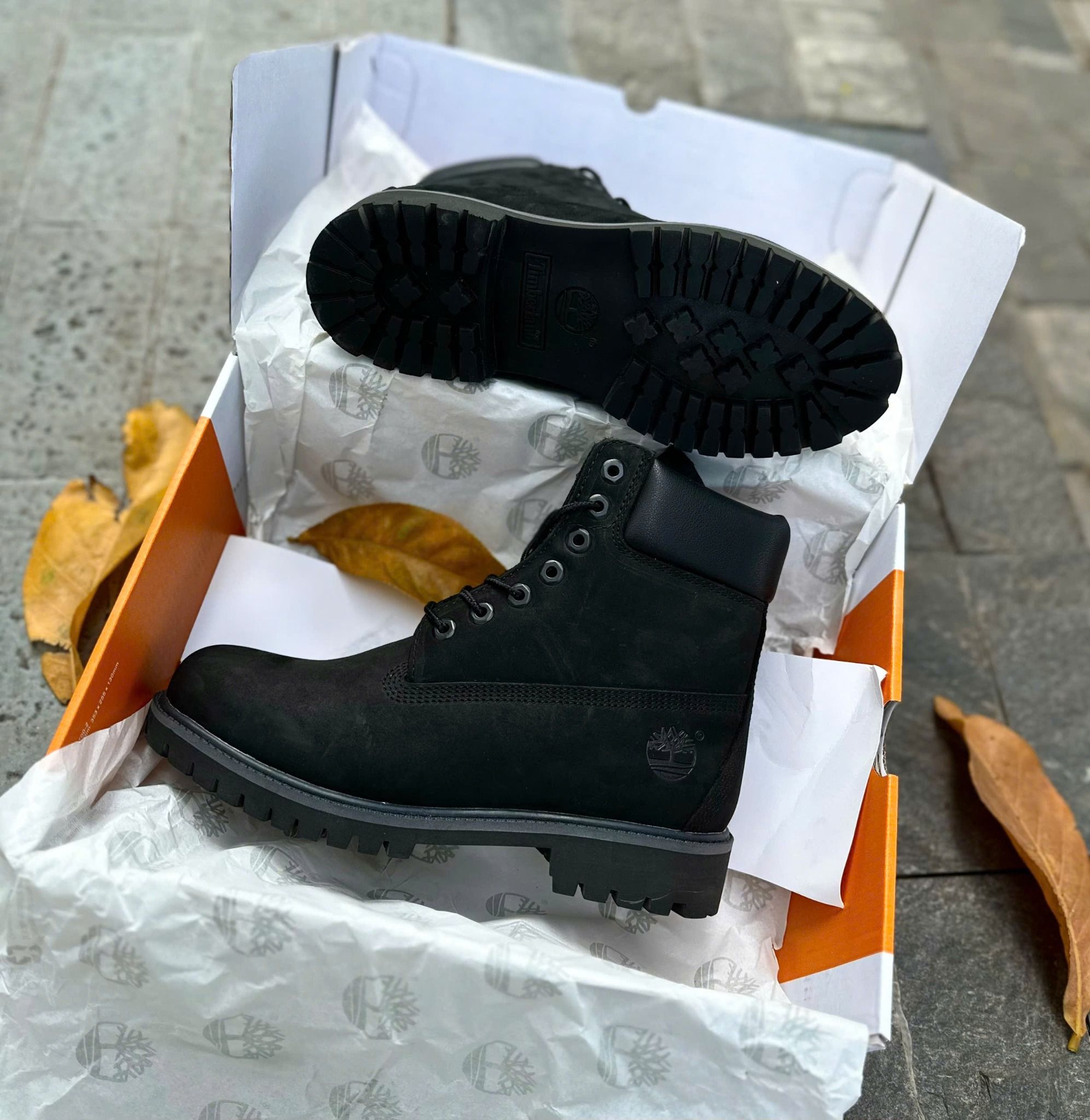 GIÀY TIMBERLAND 6-INCH PREMIUM WATERPROOF BOOT BLACK NUBUCK