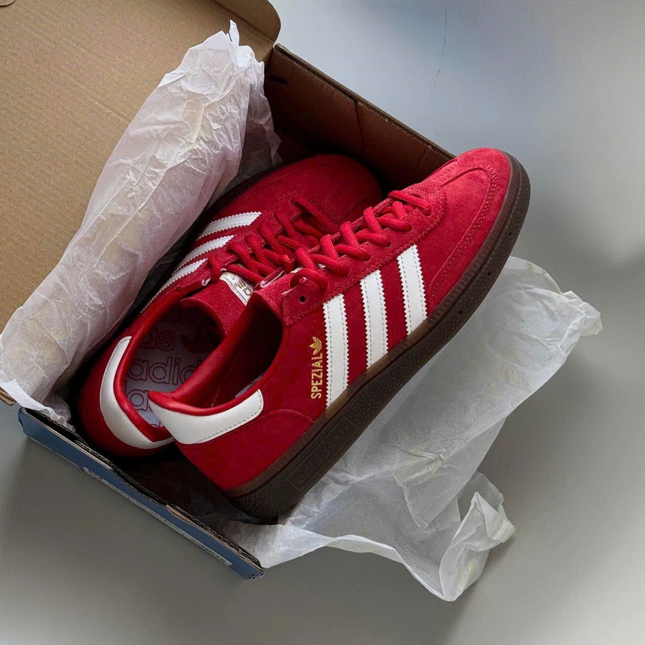 【極希少】adidas Handball Spezial \"BLK/RED\" Giày adidas Handball Spezial 'Black Off White Red' JH6397