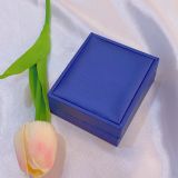  Hộp quà tặng Đựng dây chuyền chất liệu vải nhung mềm mịn H4 