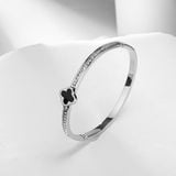  Vòng Tay Cỏ 4 lá đính đá nửa vòng Chất liệu Titan cao cấp Không đen gỉ VT72 