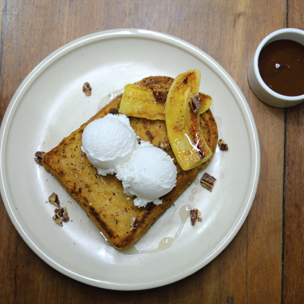  CLASSIC ICE CREAM SOURDOUGH FRENCH TOAST 