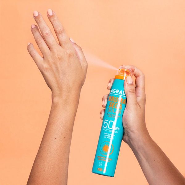 Xịt chống nắng Agrado SPF50 200ml