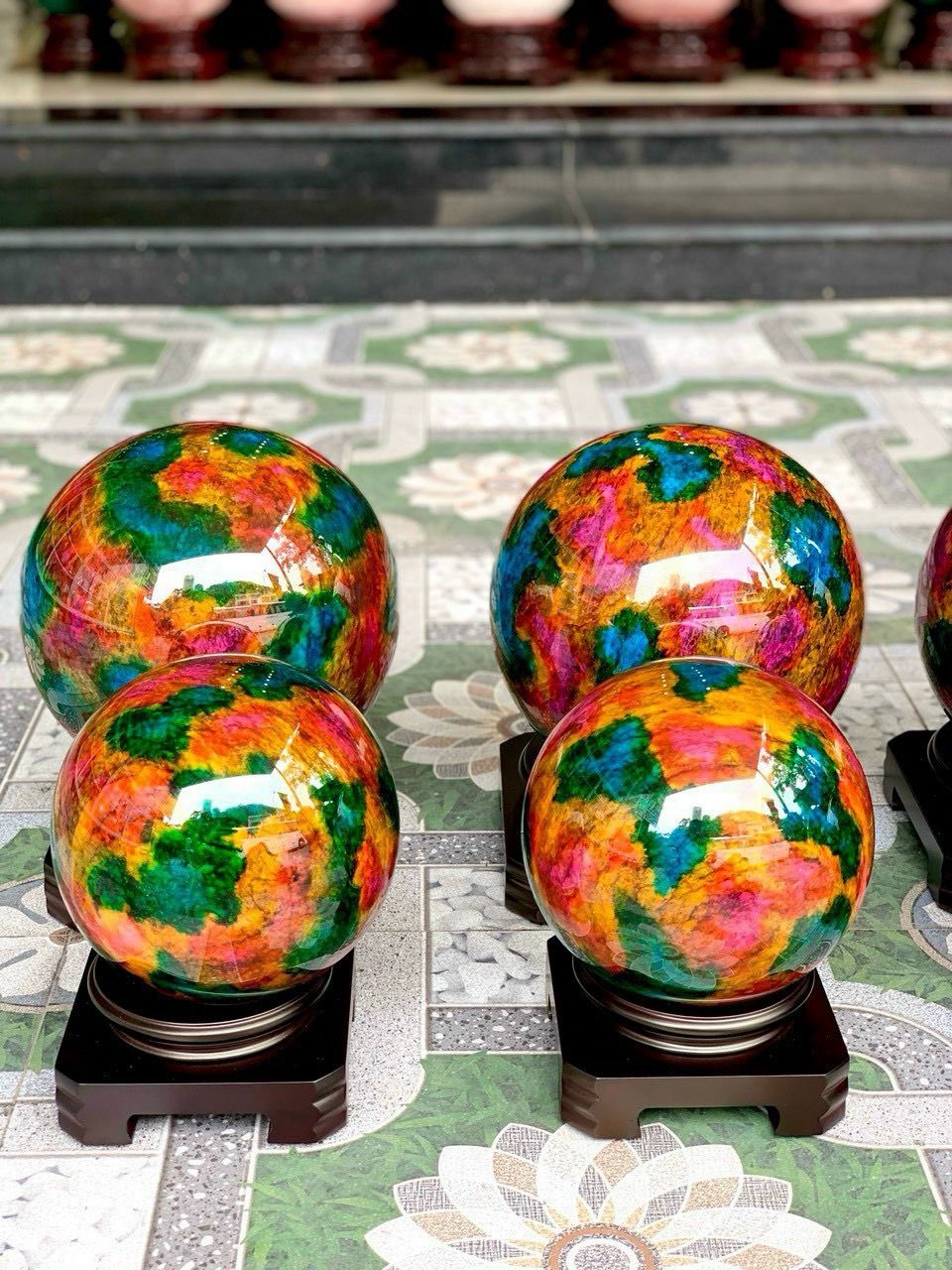  Bi cầu phong thuỷ Tứ quý lông công VVIP 