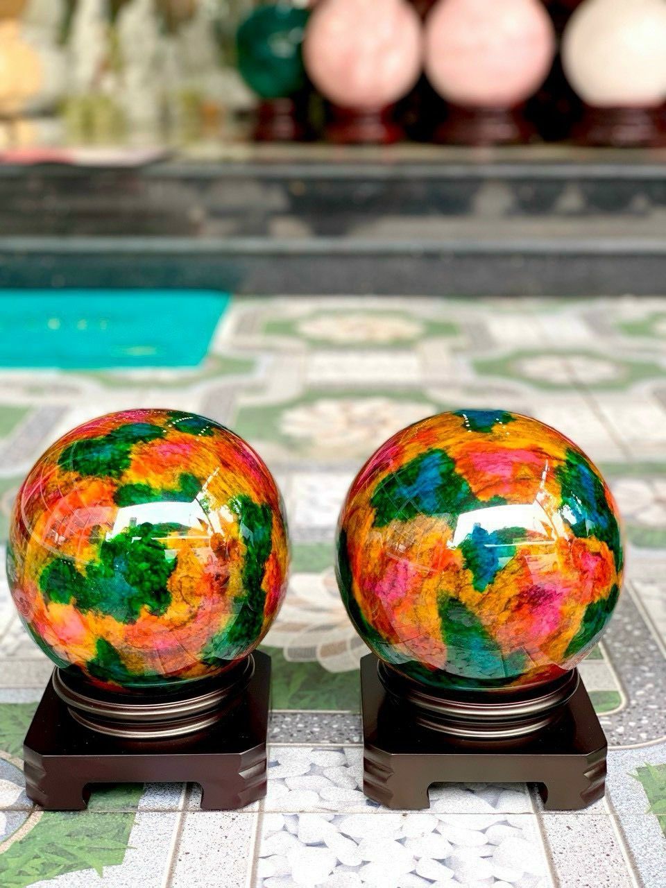  Bi cầu phong thuỷ Tứ quý lông công VVIP 