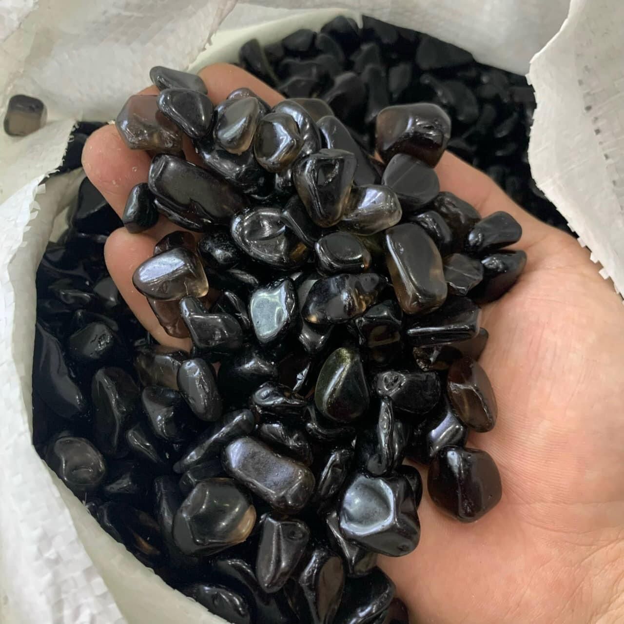  Vụn thạch anh đa sắc tự nhiên năng lượng cao ( đơn vị 1kg) 