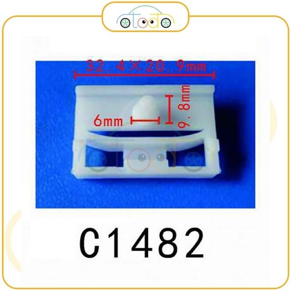 Chốt nhựa C1482 dùng cho xe BMW sản xuất với độ chính xác cao