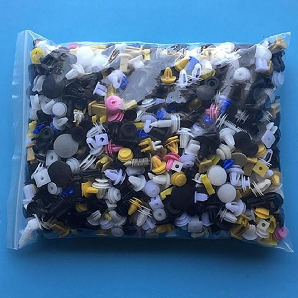 Gói 500 đinh tán, chốt nhựa chuyên dùng trang trí xe ô tô, xe hơi