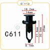 Chốt nhựa C611 dùng cho xe Toyota sản xuất với độ chính xác cao