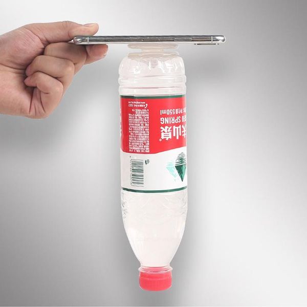 Miếng dán giữ điện thoại, kính, vật dụng nhẹ đa năng