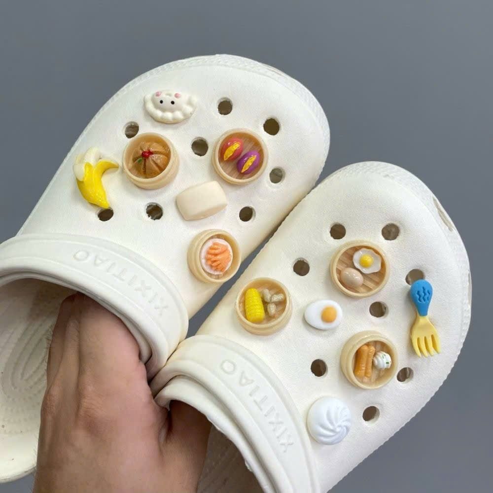  Dép Crocs Sticker dimsum. 